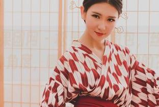 GIRLT果团网 – 松果儿的图包，丝袜配各种角度，哪种才是你喜欢的？