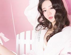 果团网私房瞬间：球迷中的气场女孩，图片点燃你的好奇心！