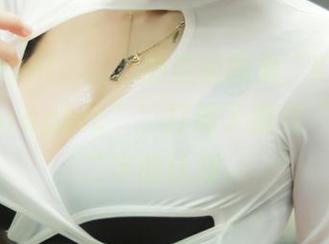 Hyoyeon(김효연)的最新图集“KoreanRealgraphic”，打破了我对“真实”二字的认知。