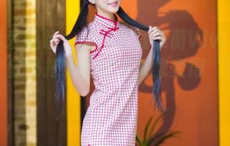IMiss爱蜜社 – 高清下载乐薇Vivi的旗袍照片，立马把你的微信头像变得‘博主范’！