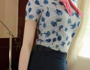 MFStar模范学院 – 恩率babe的腿出镜啦，图集中分享给大家一二，顺带感慨一下穿裙子的快乐。