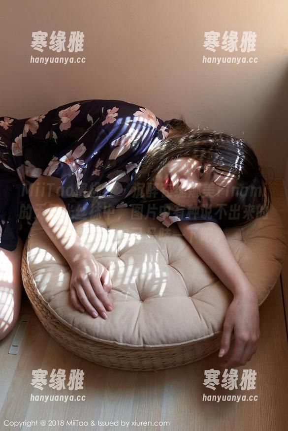 MiiTao蜜桃社-缇娜美Tinami MiiTao蜜桃社 - 沉醉在缇娜美Tinami的无圣光丝袜中,图片中有种说不出来的吸引力,自己品味一下吧。