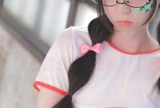 全套牛仔裤指南，你敢相信Mozzi(모찌)居然有这么多法子穿？