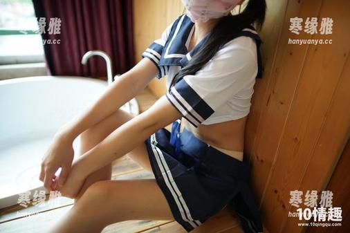 ROSI私拍合集：蕾丝底裤，淑女与放荡的微妙平衡