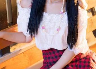 TGOD推女神 – 泳衣与壁纸，刘钰儿的莲花出水，我们都想听！