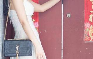 UGirls尤果网 – 夏雨桐的户外无限福利图集：该穿什么还是个问题！