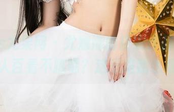 UGirls尤果网 – 尤娜娜的皮衣作品，怎么能让人百看不腻呢？这思路我也得学。
