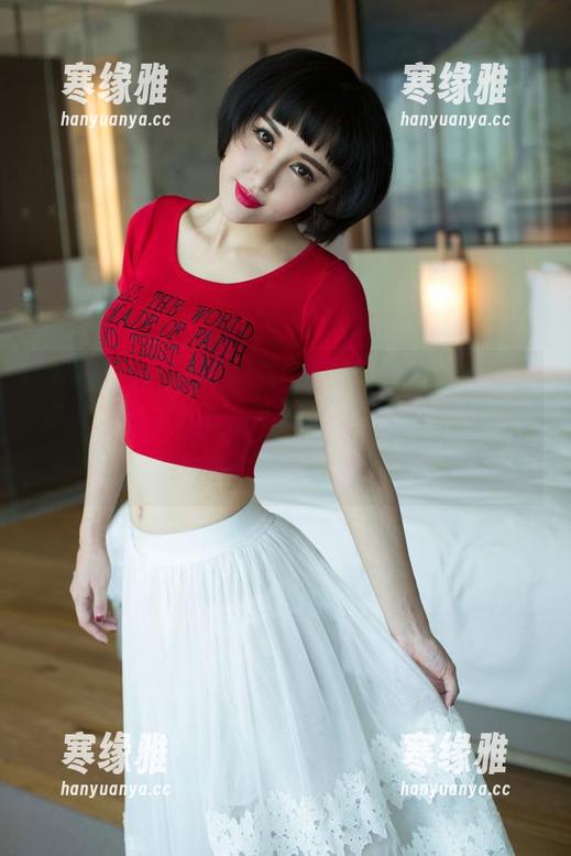 UGirls尤果网 - 想把张小西Ann的白裙装进我的衣柜，免费资源在这里等你来挖掘，太不可思议了吧？