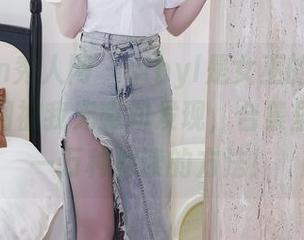 Xiuren秀人网 – sibyl是女巫的夏日，居然原图被我无意间发现，合集里又多了一万种解读的方法！