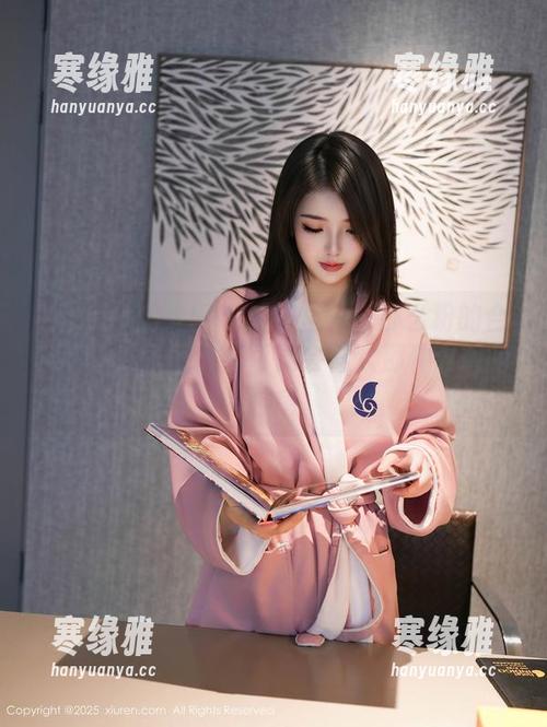 Xiuren秀人网 - 爱酱里——那么粉的合集，下载了吗？你可能会喜欢那种甜蜜的失控感。