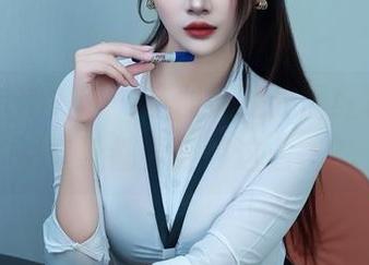 Xiuren秀人网 – 王雅姗是我的红裙HD，连壁纸都要穿得这么美？