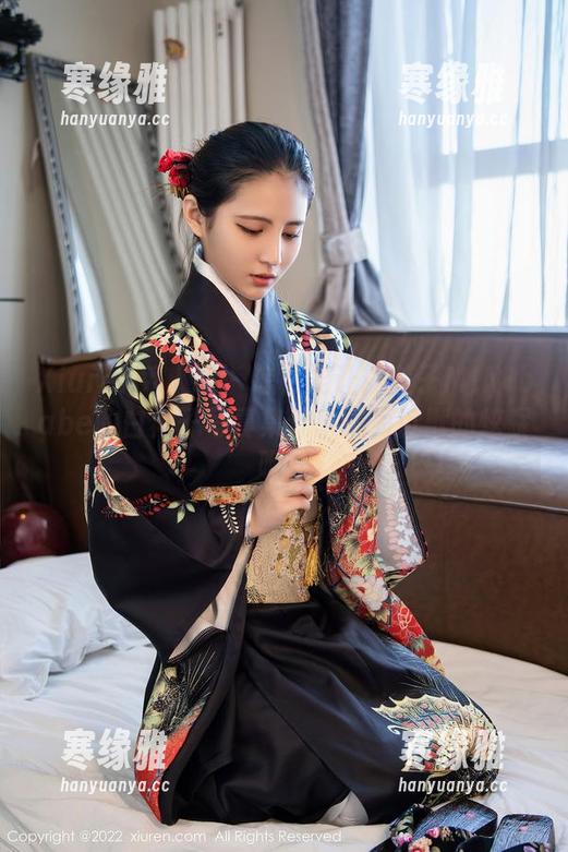 Xiuren秀人网 - 怎么能让糯美子MINIbabe的白裙子写真集分享成为沉默的炫耀呢？