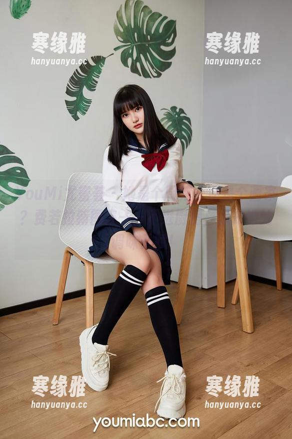 YouMi尤蜜荟 - 她是个厨娘，还是个画家？费若拉新图集——不进厨房，怎知她的调味天赋！
