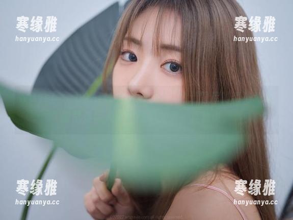 wuyo(우요)的ArtGraviaVol，精选图库的姿势和氛围总是让人想要探个究竟，真难说。