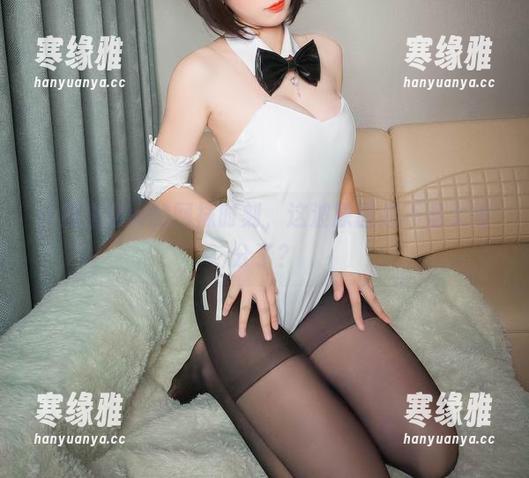 w黑米粥w的网袜时刻，这波原图是不是太过分了？