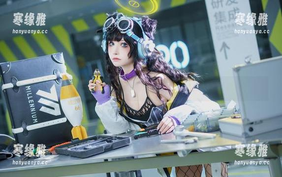 一千只猫薄禾比基尼写真：我为什么会想把这张做壁纸呢？