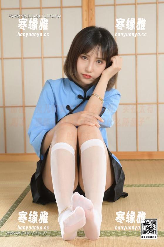 丽柜 - 允儿修女主题全套写真，实在太有趣了，满脑子都是“这又是什么新盘子”的想法。