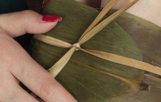 丽柜 – 体验一下轩轩美腿图集：私拍中，腿长的同学请自动提高警惕！