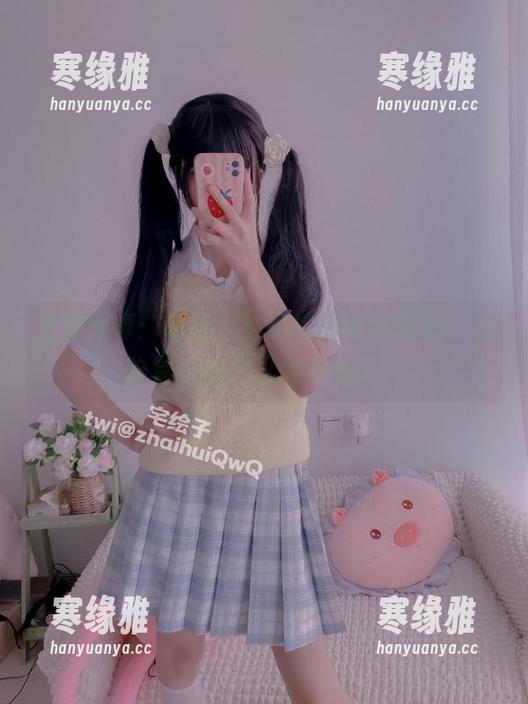 在线写真：喵星人与黑丝的绝妙邂逅，二阶堂宅绘子又搞事情了！