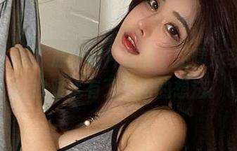 微密圈 – 嗯？最新照片里的于芷晴泳装，竟然让我对水有了不同的想法。