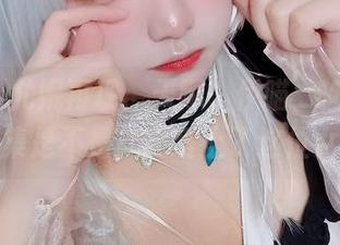 Nikke尤妮再现：天哪，伊喵_Master的图集是不是让我爱上了这位女神！