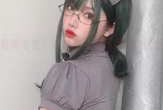 你十七鸽宿醉毛衣：这件衣服原图看起来比我早起还要状态好吗？