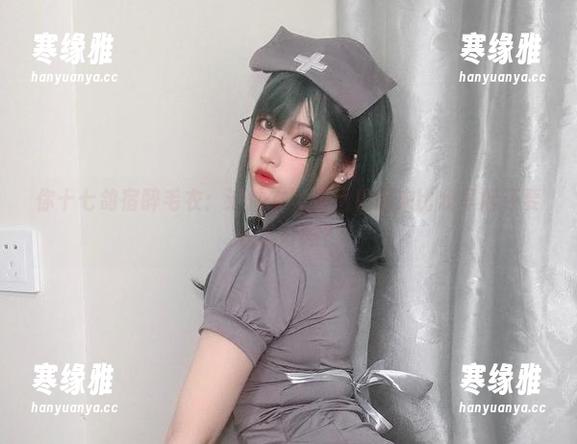 你十七鸽 你十七鸽宿醉毛衣:这件衣服原图看起来比我早起还要状态好吗?