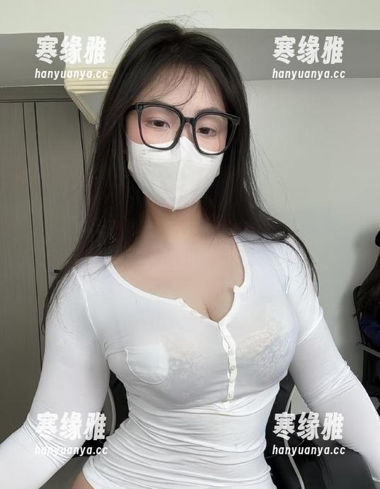 可爱的肉巴 微密圈 - 油亮:可爱的肉巴最新作品集,怎么看都想摸一摸?