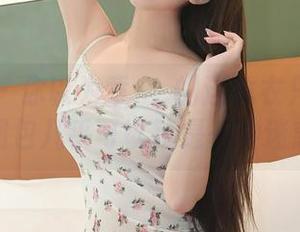 嗲囡囡 – 你以为章芃芃的连体衣只是衣服？这个图包几乎可以算是一种迷惑行为。