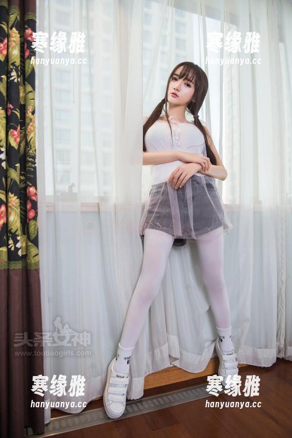 头条女神 - 筱溪海边精选：你说海风是咸的，我却觉得是甜的