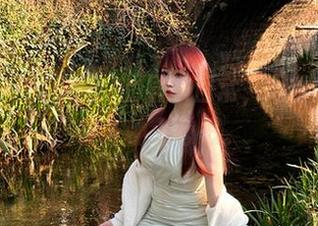 宝儿mysterial的居家日常，写真集里藏着各种小心思。