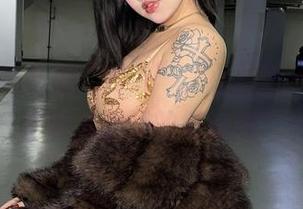 微密圈 – 私拍“棉袜”，小优优子的图片里藏着怎样的舒适感？