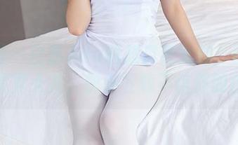 尤蜜荟 – 白亦Ada的超自然女孩：图库里的灵异大片，快来下载不信邪的你！