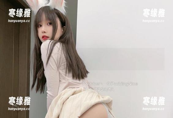 试问，再有创意的黑丝美图，也是抵挡不了布丁大法的“呃”……