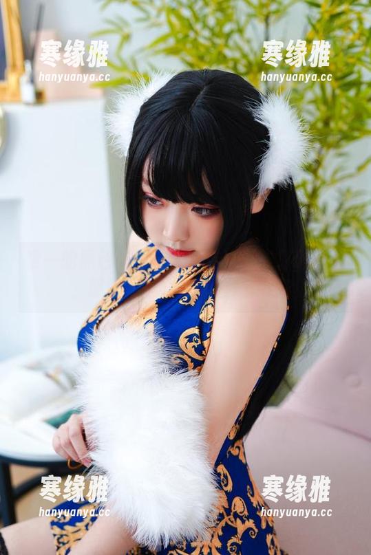 唯一的黑色：恩田直幸在高清里打破常规，郁郁苍苍之态似乎在招手？