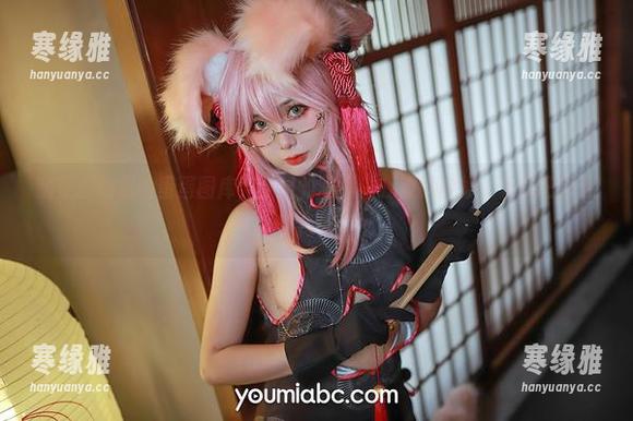 随便翻翻您的蛋蛋图库，学姐的写真让我难以自拔，下载吧反正不掉肉！