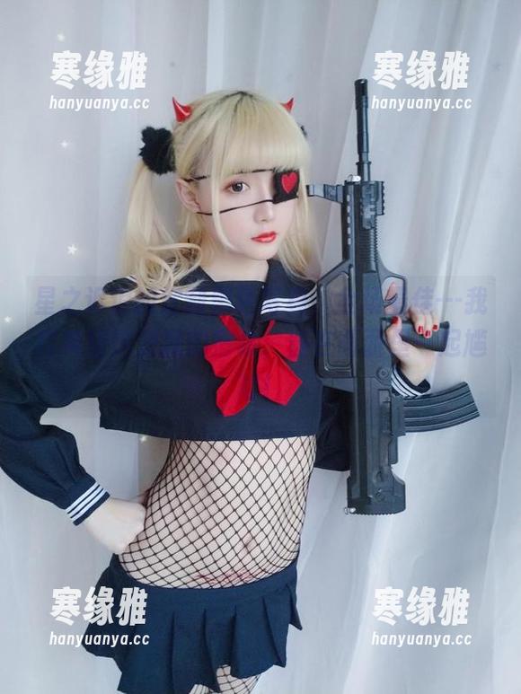 星之迟迟的定制黑色写真，全场最佳---我真希望这是我的宿命，留在画面里一起尴尬！