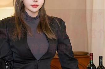 星颜社 – 拯救审美疲劳的“姐姐”，王俪丁呀最新图库更新，还在好奇这个角色有啥新奇吗？