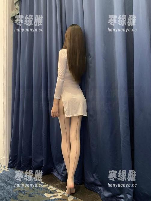 微密圈 - 说到底，有你喵双人的高清照，下载就可以开启捧腹模式！