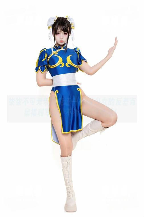 柒柒不可爱带你见证——JK少女的反差克星福利写真，不看会后悔的哦！