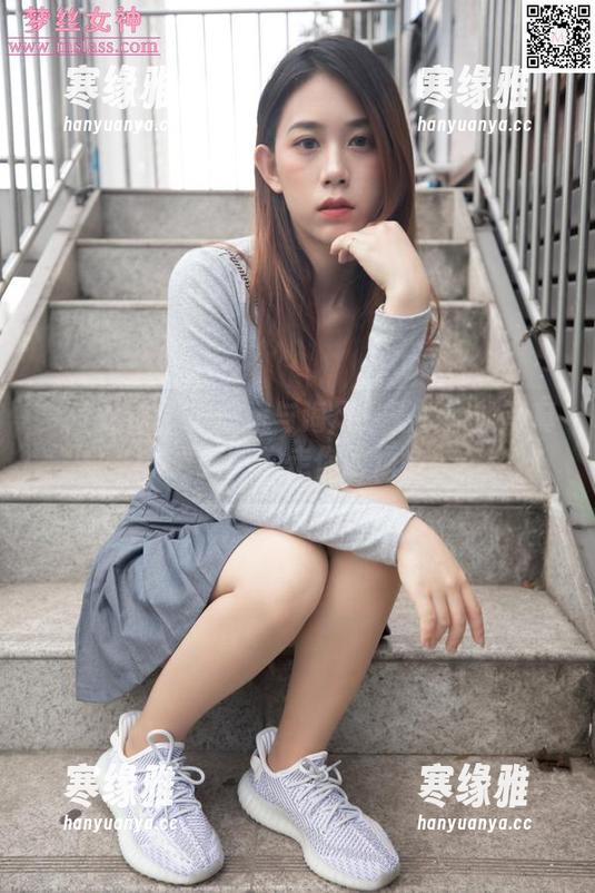 梦丝女神 - 小蓝裙与海风：王娇娇的写真集更新，吹走你的烦恼！