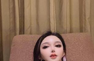 微密圈 – 梦露veronica的白衬衫，私房的味道总是让人想入非非。