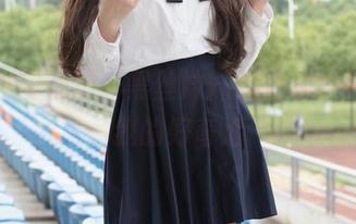 森萝财团精选：黑丝妹妹的闺房，折磨着我的好奇心
