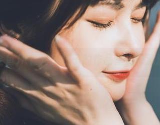 好啦，金鱼JK！河豚抚子的作品里资源满满的盲点
