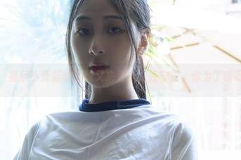 看，基层小清新的妹妹又来更新，浅安安，你为了啥呀。