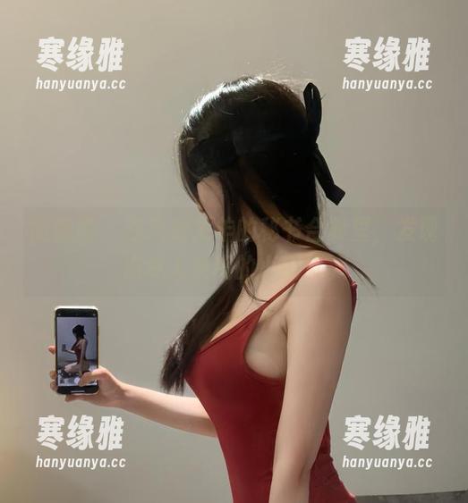 微密圈 - 在火龙果羊的秘书合集里，发现点令人快哉的小细节。