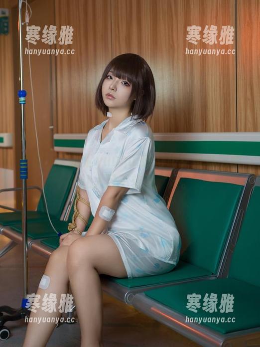 我愣了，玉汇yuuhui的特级女警私房图包让人目不转睛，汗。