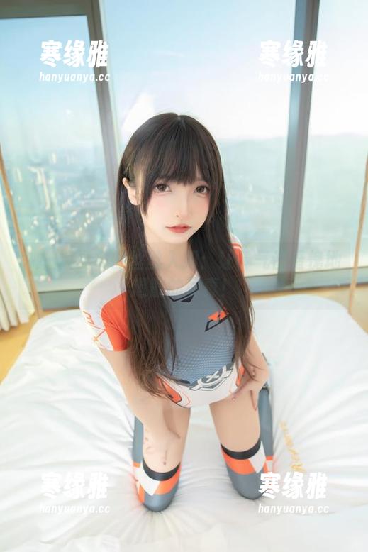 神楽坂真冬的丝丝入扣：让寒气都羞愧地退散的写真！