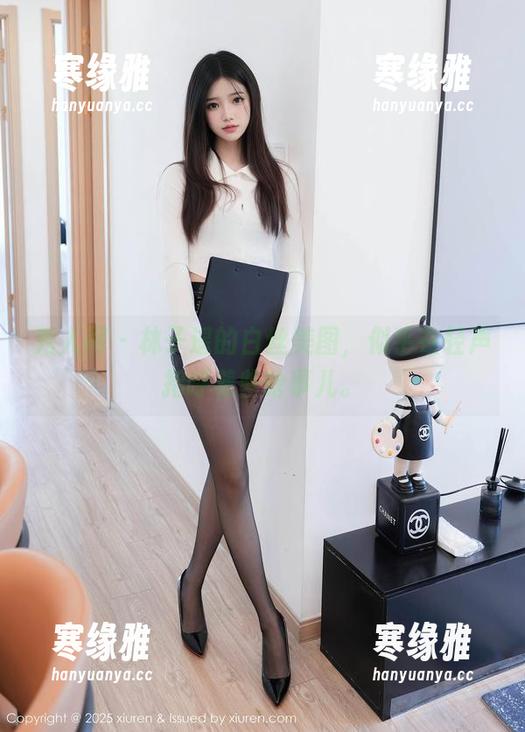 秀人网-林子遥 秀人网 - 林子遥的白丝美图,似乎在轻声招呼着些啥事儿。