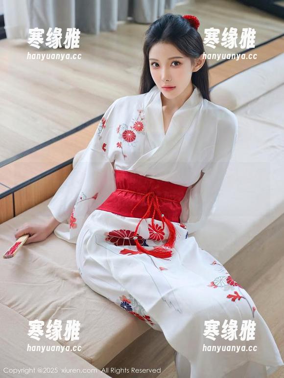 秀人网 - 梦然同学的体操服套图，你准备好被掰弯了吗？
